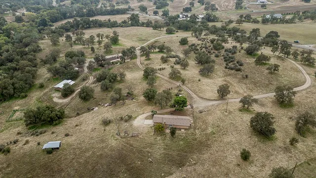 $850,000 | 17335 Morgan Canyon Road, Prather, CA 93651