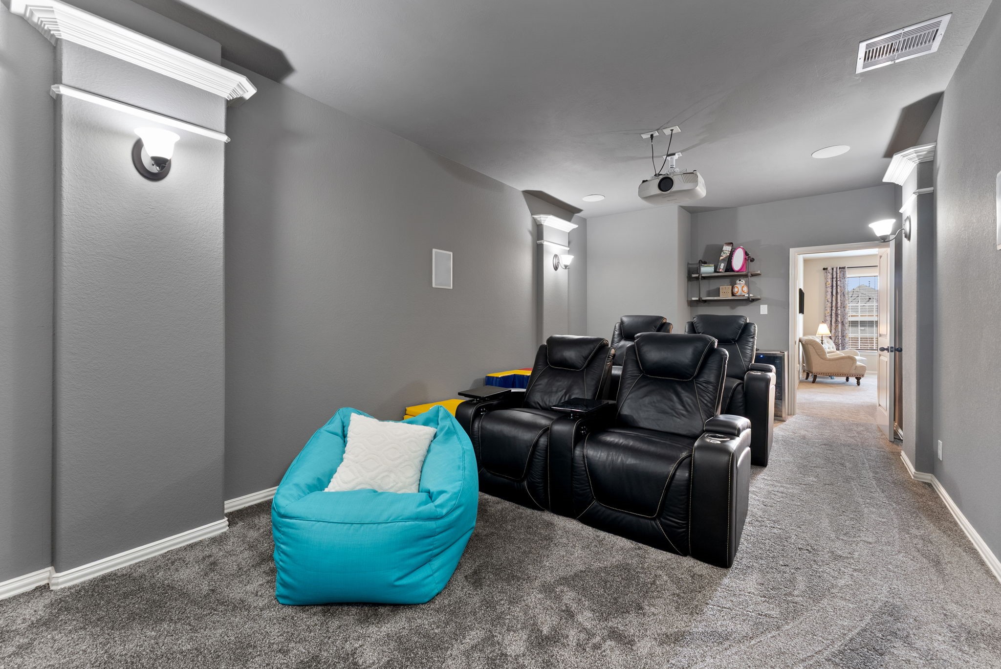 5519 Bright Timber Landing Drive Spring, TX 77386 - Photo 30 of 39 a living room with furniture
