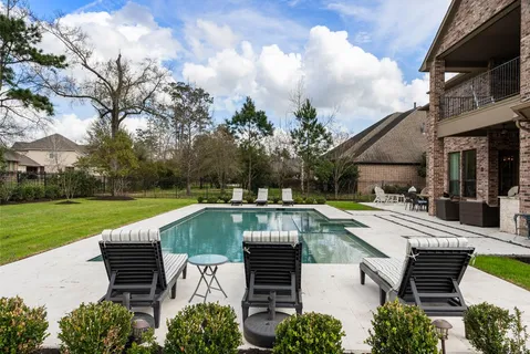 $998,000 | 5519 Bright Timber Landing Drive, Spring, TX 77386