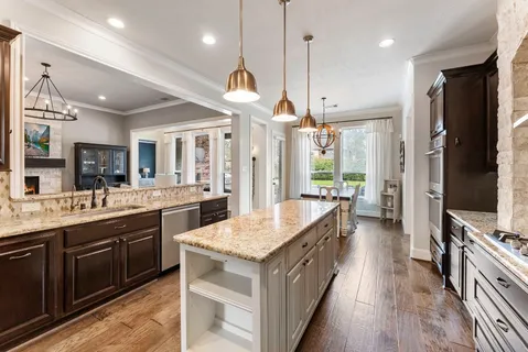 $998,000 | 5519 Bright Timber Landing Drive, Spring, TX 77386