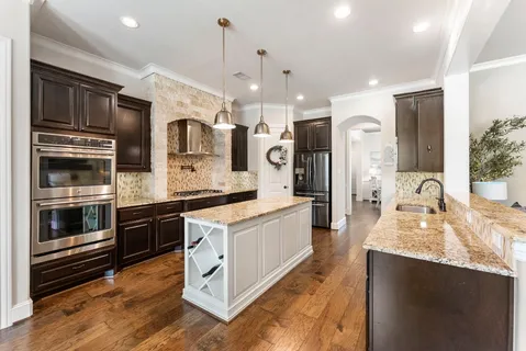 $998,000 | 5519 Bright Timber Landing Drive, Spring, TX 77386