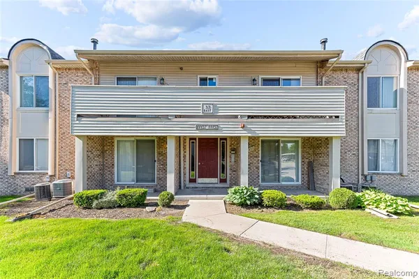 $170,000 | 44453 Savery Drive, Canton, MI 48187