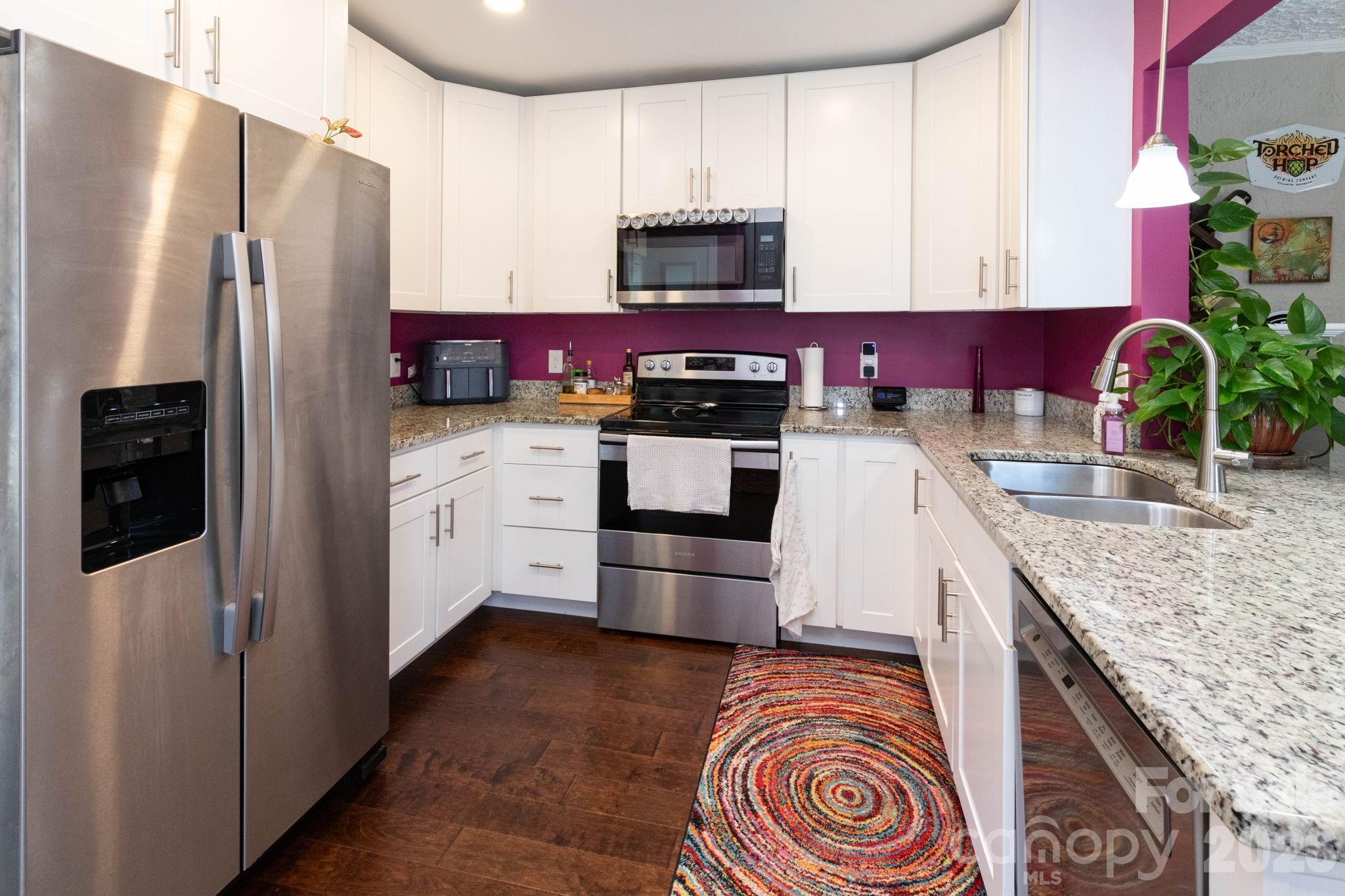 752 Fairview Road Asheville, NC 28803 - Photo 8 of 24 Gallery Image 8