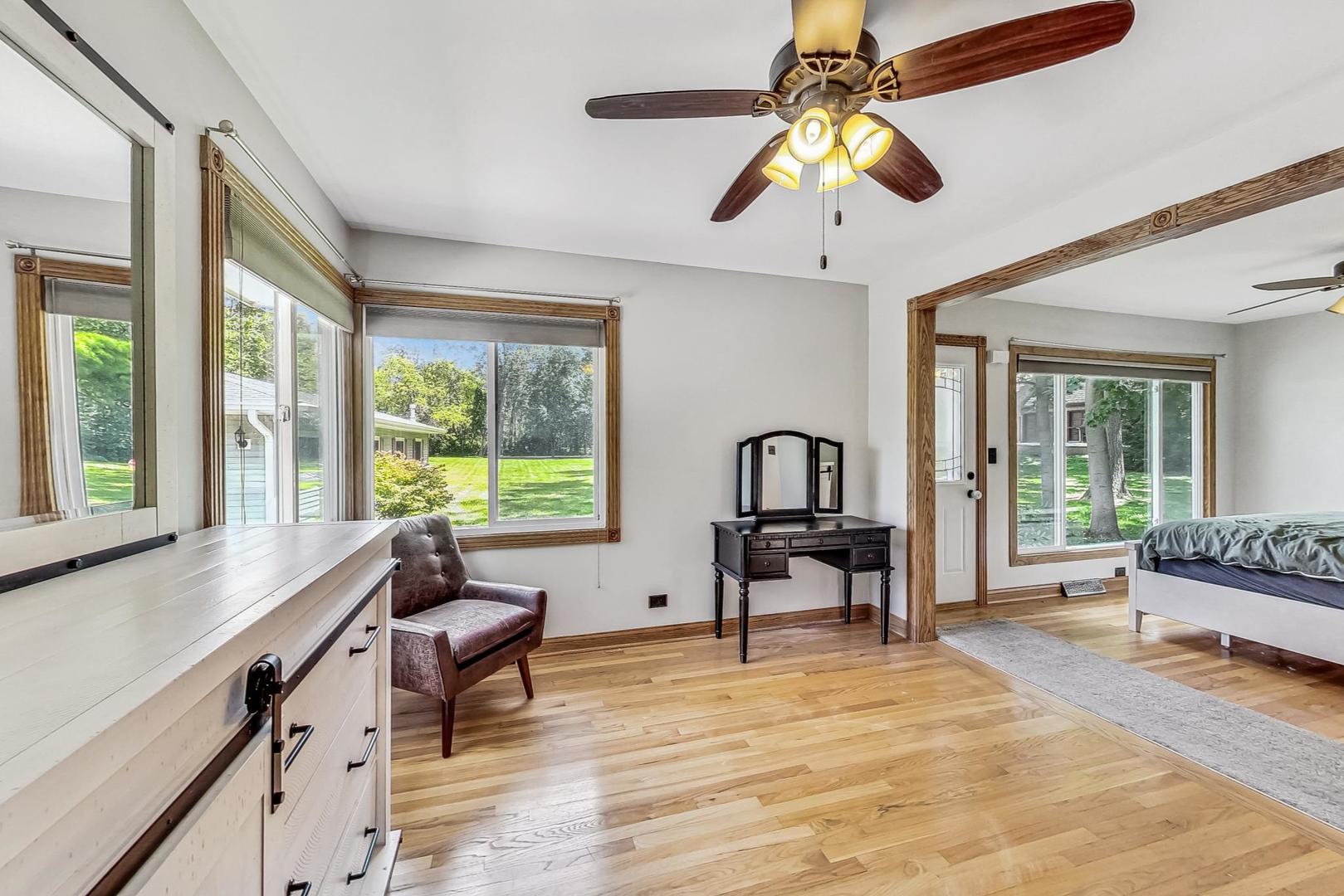 360 South St Marys Road Libertyville, IL 60048 - Photo 17 of 46 a living room with furniture and a window