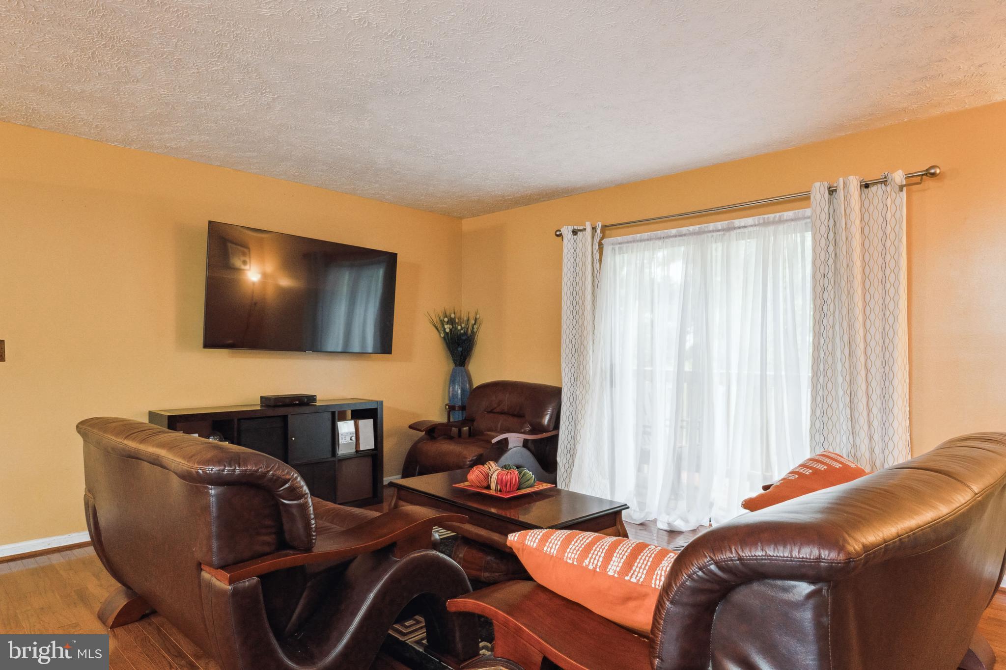 7539 Knoll Acres Road Hanover, MD 21076 - Photo 7 of 26 Gallery Image 7