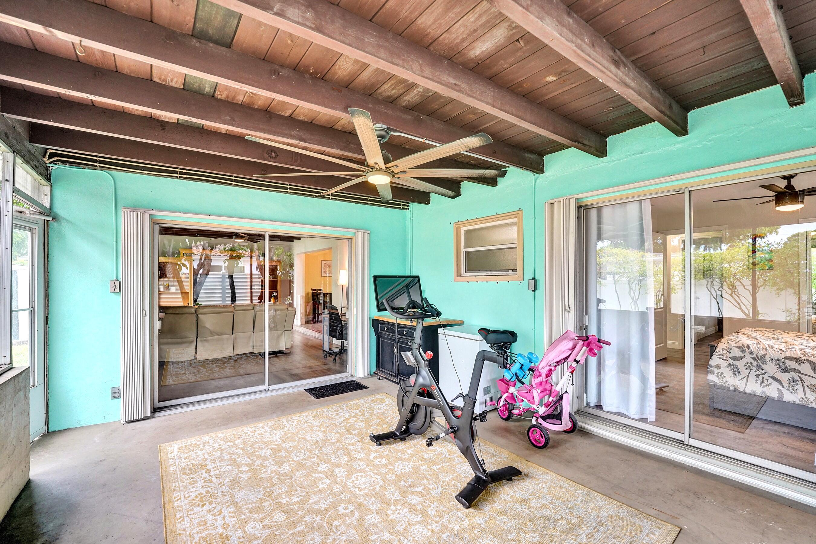 1341 North 30th Road Hollywood, FL 33021 - Photo 52 of 61 DSC08435