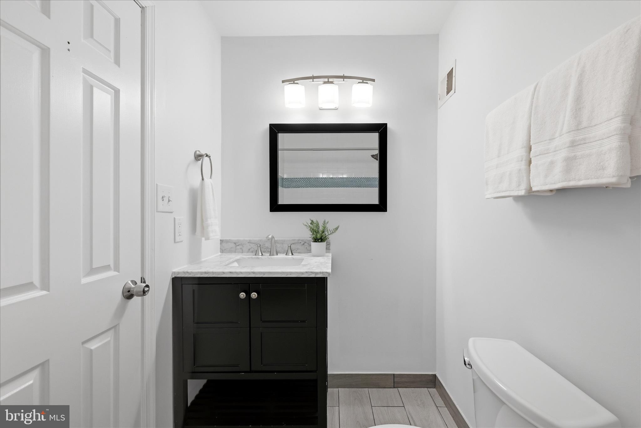 7716 Shootingstar Drive Springfield, VA 22152 - Photo 18 of 35 Bathroom