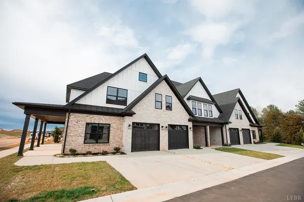 $425,000 | 1151 South Westyn Loop, Forest, VA 24551