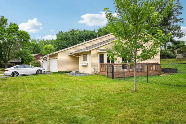 $369,900 | 5595 Albert Street, Shoreview, MN 55126