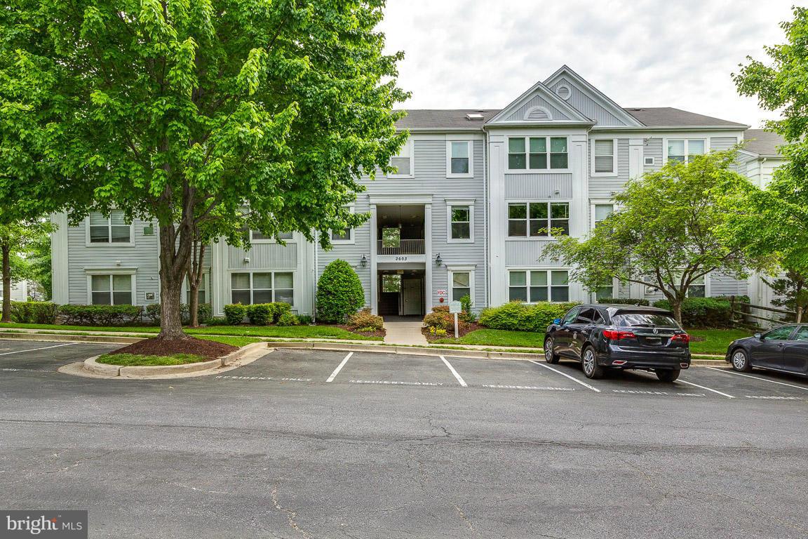 2603 Camelback Lane, Unit 39 Silver Spring, MD 20906 - Photo 2 of 29 Exterior (Front)