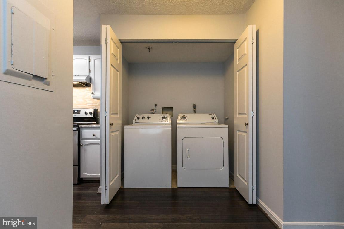 2603 Camelback Lane, Unit 39 Silver Spring, MD 20906 - Photo 13 of 29 Washer and Dryer