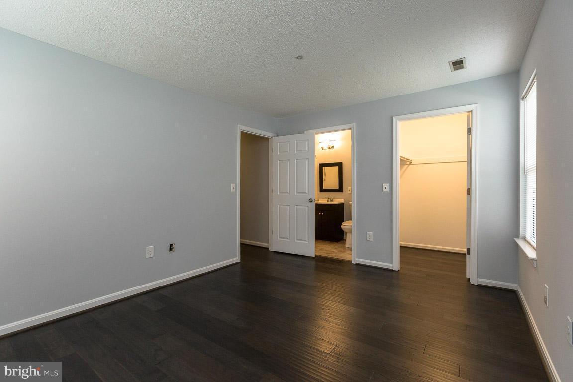2603 Camelback Lane, Unit 39 Silver Spring, MD 20906 - Photo 15 of 29 Bedroom (Master)