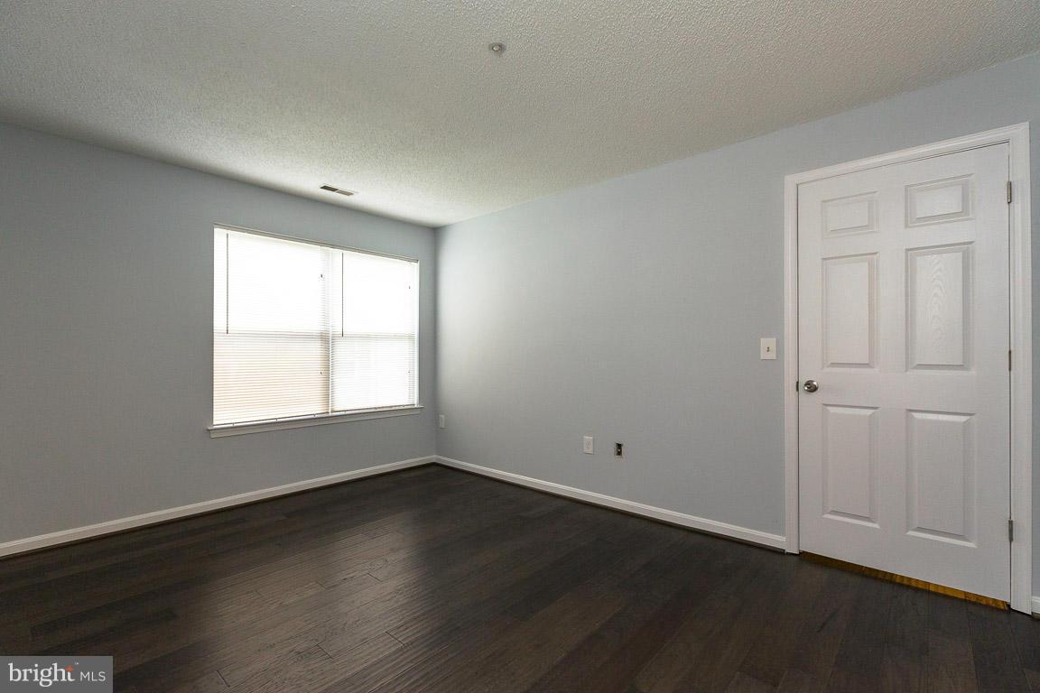 2603 Camelback Lane, Unit 39 Silver Spring, MD 20906 - Photo 18 of 29 Bedroom (Master)