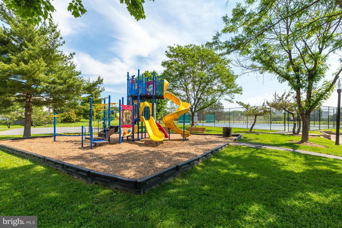 2603 Camelback Lane, Unit 39 Silver Spring, MD 20906 - Photo 26 of 29 Playground