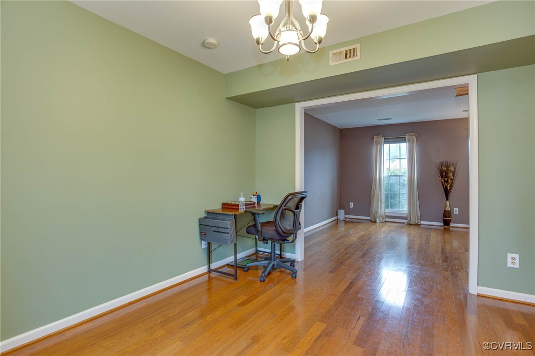 6304 Springcrest Lane Richmond, VA 23231 - Photo 7 of 49 Gallery Image 7
