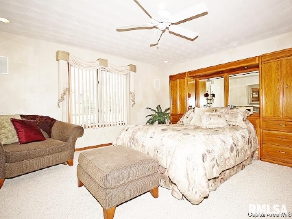 805 Fairfax Court Springfield, IL 62702 - Photo 13 of 30