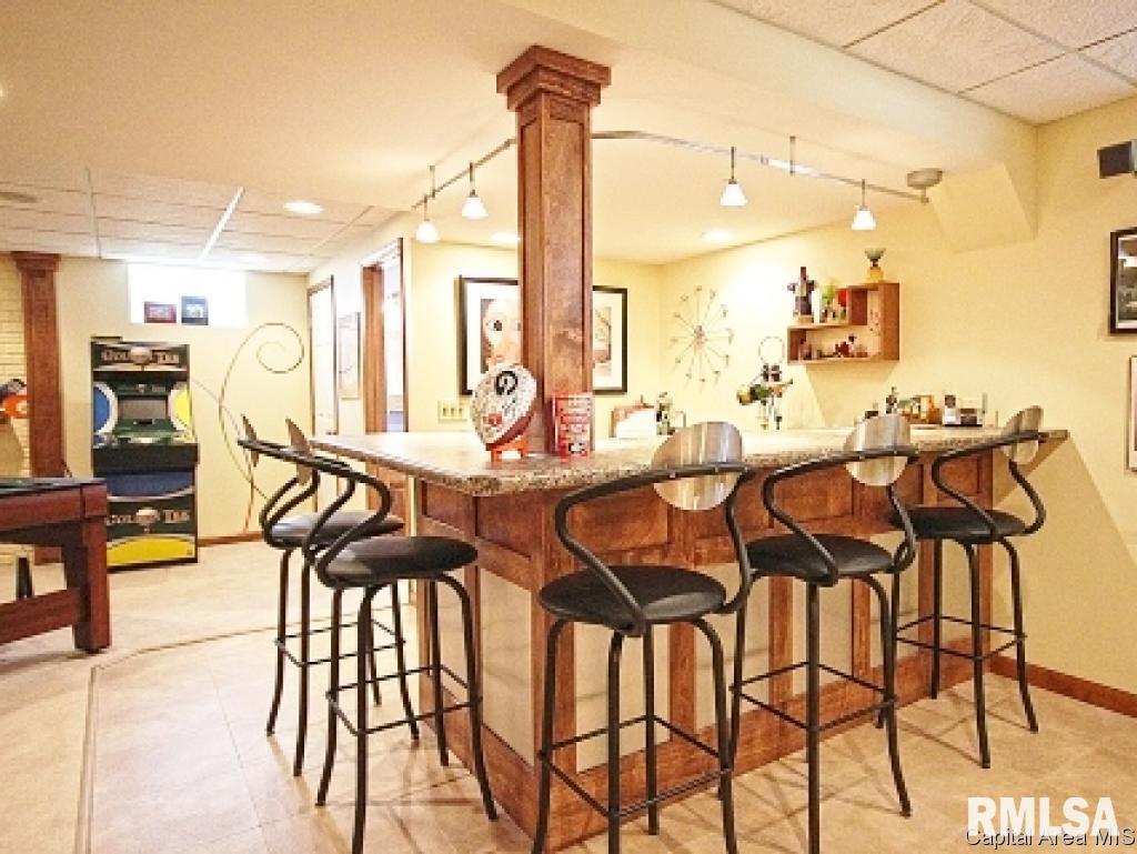 805 Fairfax Court Springfield, IL 62702 - Photo 23 of 30