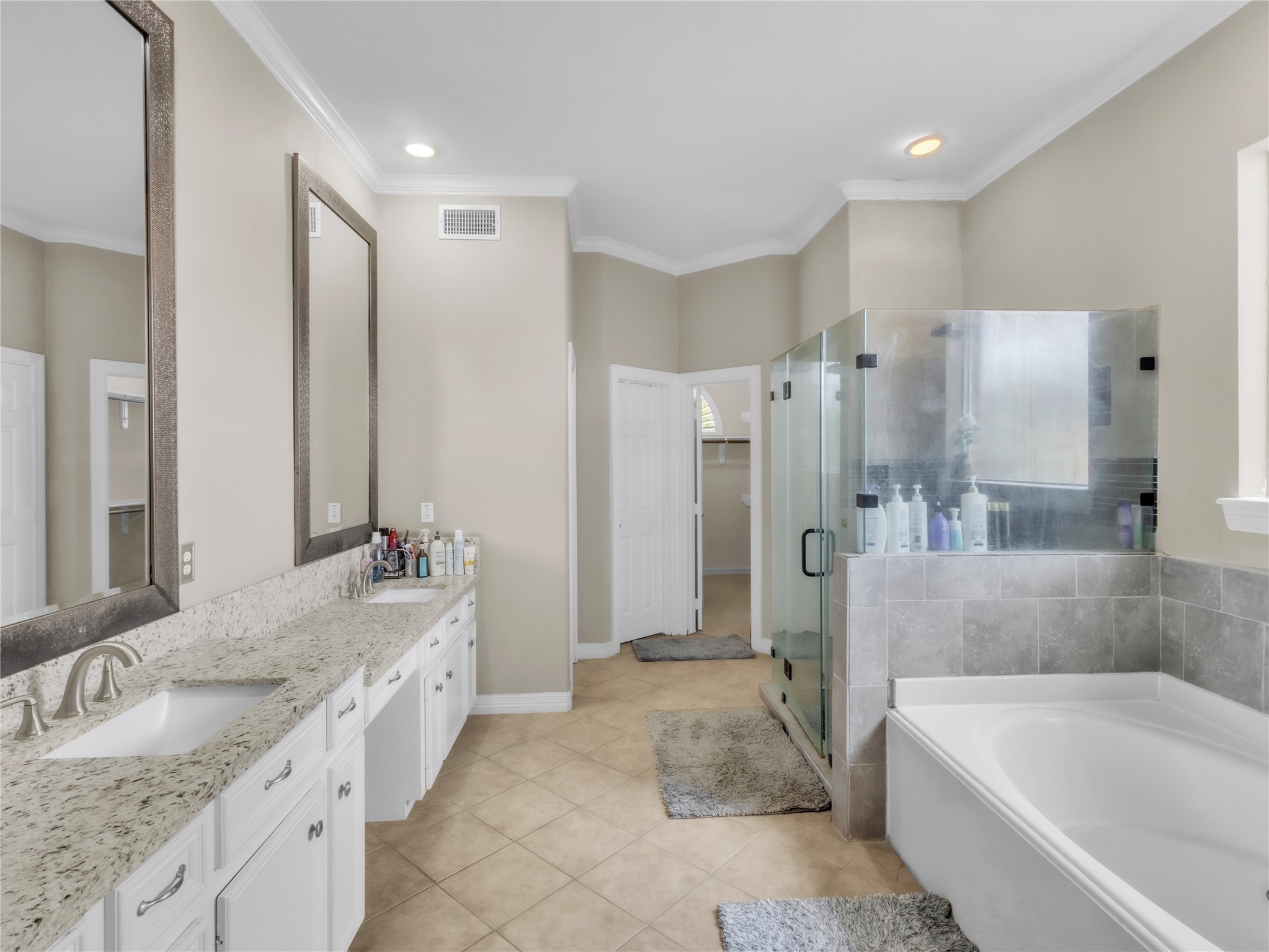 17902 St Emilion Court Spring, TX 77379 - Photo 22 of 38 Primary Bathroom (1st floor)