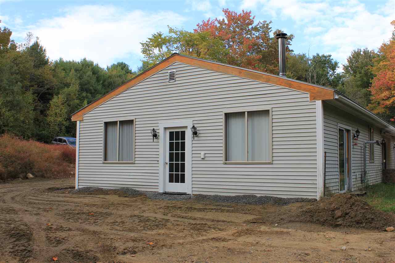 735 Royalston Road Fitzwilliam, NH 03447 - Photo 2 of 23