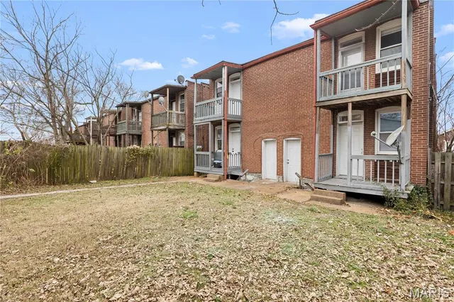 $920 | 4234 Dewey Avenue, Unit 1N, St. Louis, MO 63116