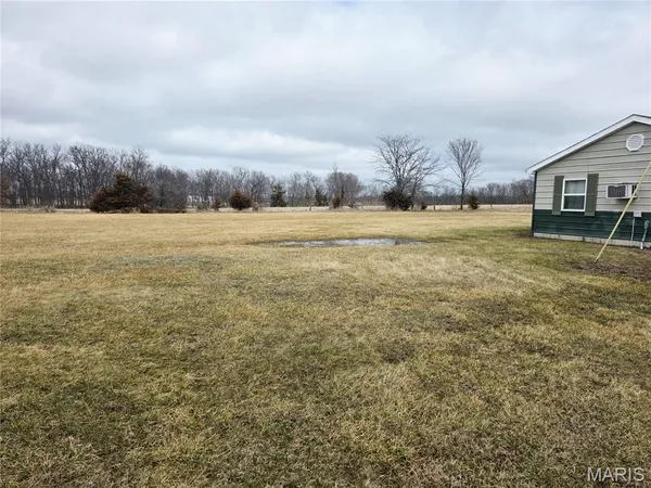 $200,000 | 24120 Highway 107, Stoutsville, MO 65283