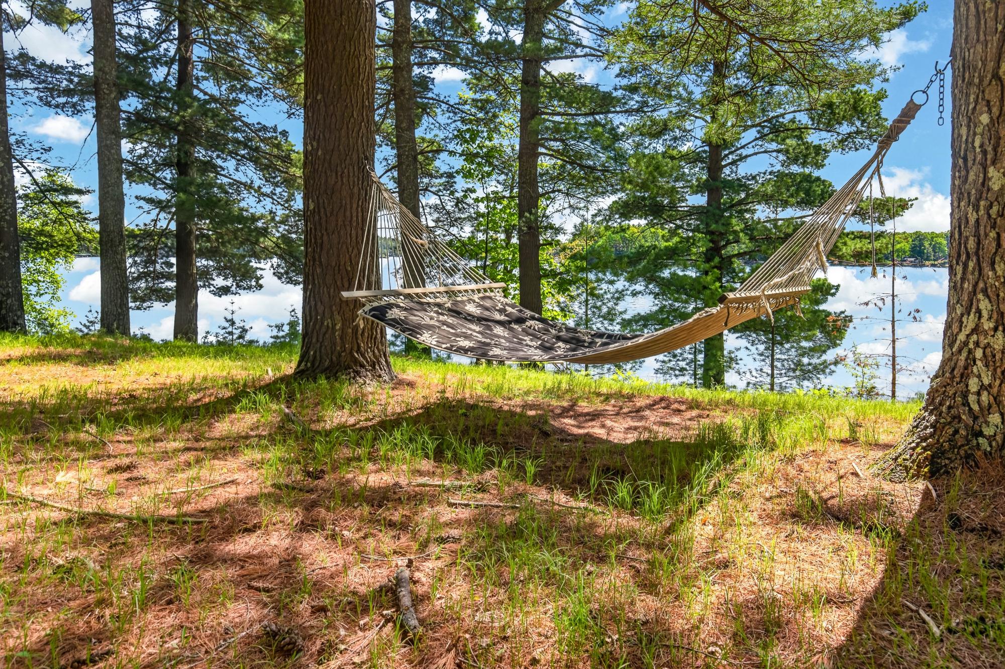 8400 Big Ripley Island Minocqua, WI 54548 - Photo 12 of 41 Gallery Image 12