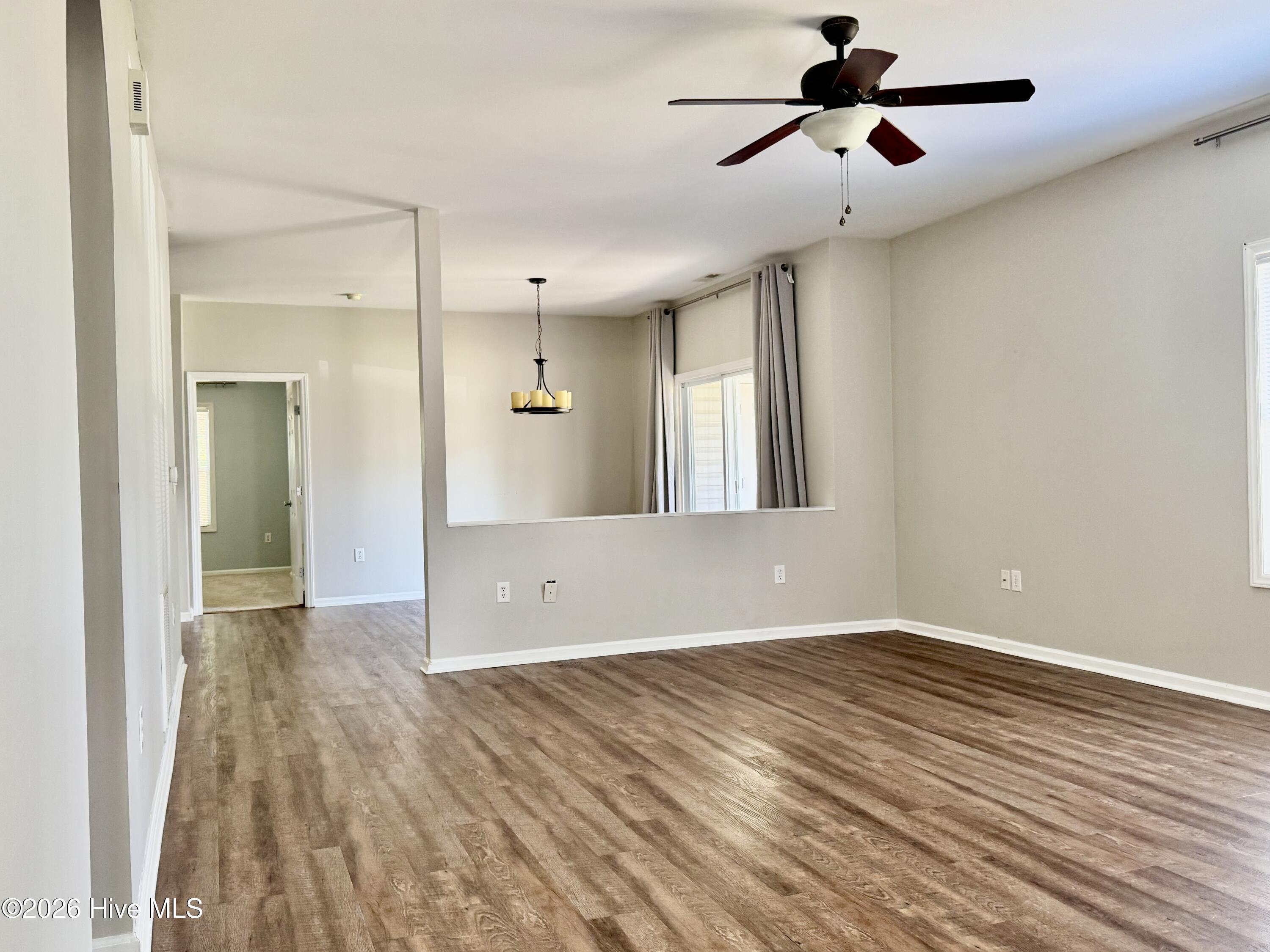 1137 Turtle Creek Road, Unit D Greenville, NC 27858 - Photo 10 of 30 IMG_2192