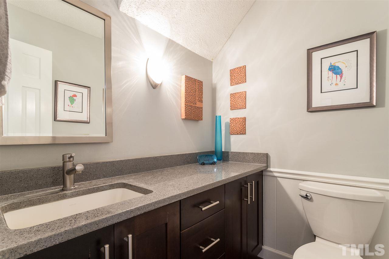8701 Harrogate Court Raleigh, NC 27613 - Photo 11 of 30