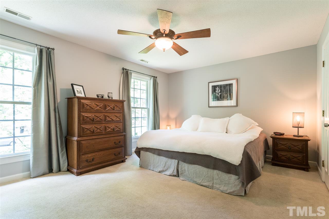 8701 Harrogate Court Raleigh, NC 27613 - Photo 12 of 30