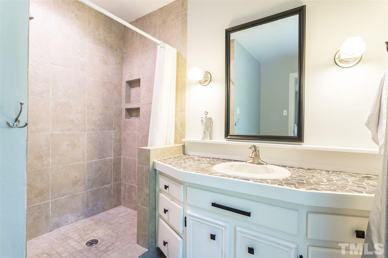 8701 Harrogate Court Raleigh, NC 27613 - Photo 13 of 30