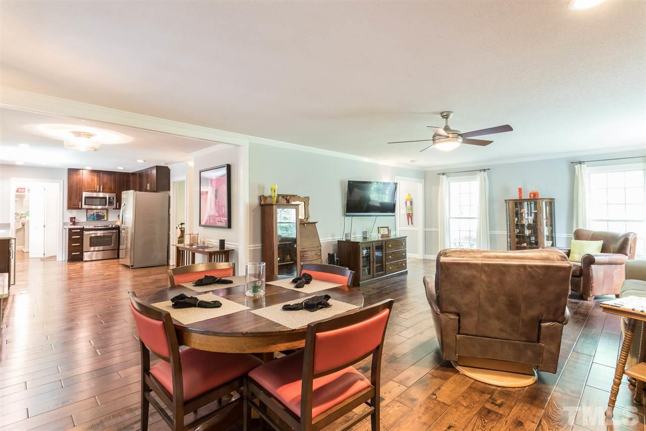 8701 Harrogate Court Raleigh, NC 27613 - Photo 6 of 30