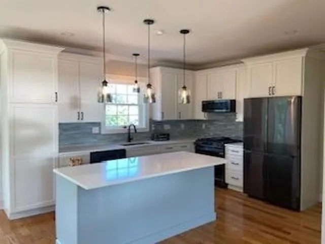 $3,000 | 159 Elm Street, Unit 1, Milford, NH 03055