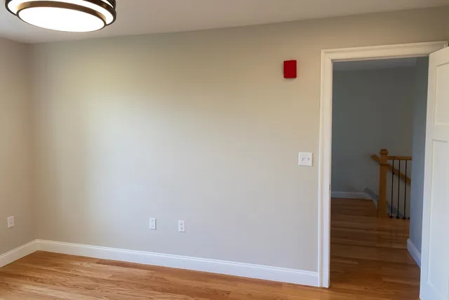 $3,000 | 159 Elm Street, Unit 1, Milford, NH 03055