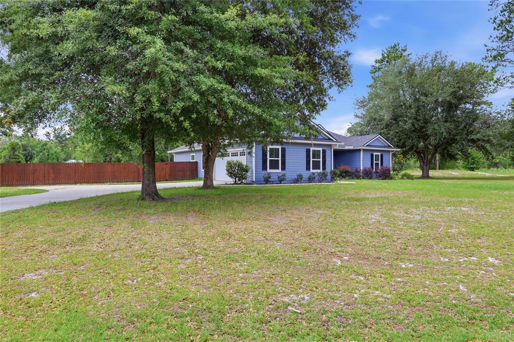 16232 Southeast 64th Street Lake Butler, FL 32054 - Photo 3 of 37