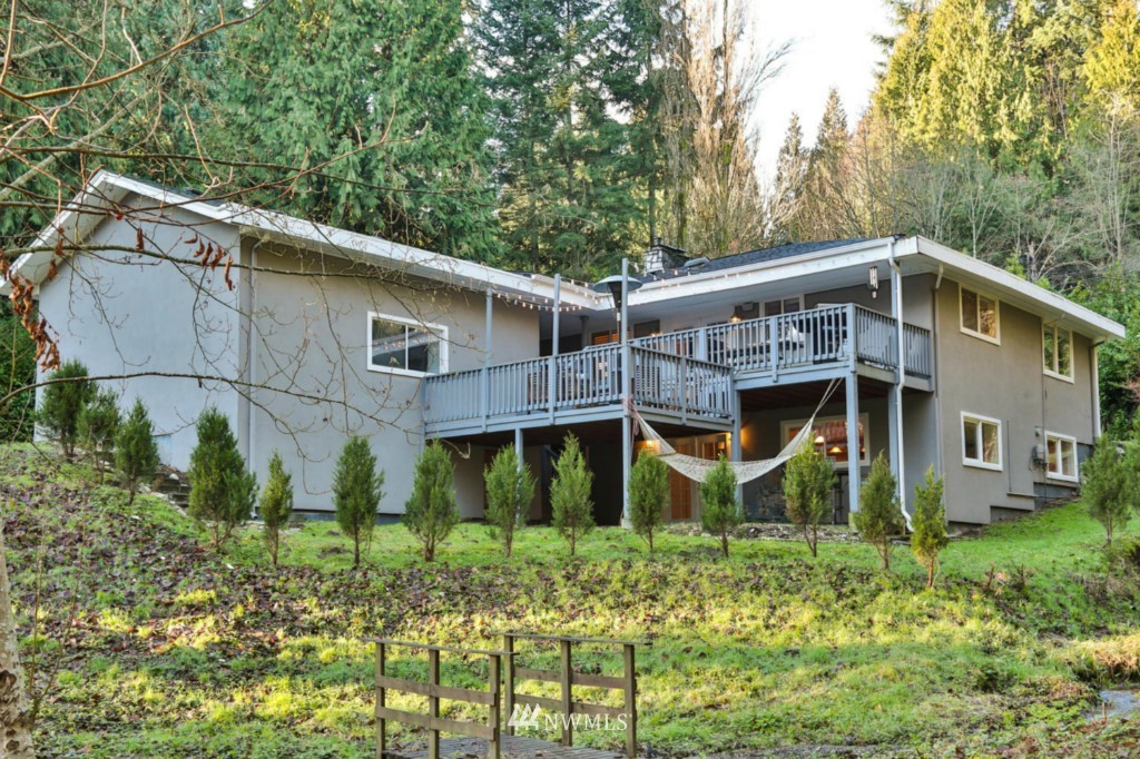 21029 West Richmond Road Bothell, WA 98021 - Photo 2 of 25