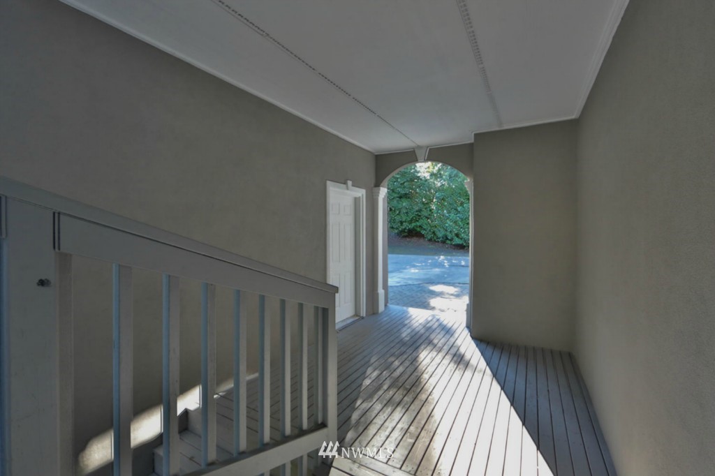 21029 West Richmond Road Bothell, WA 98021 - Photo 20 of 25