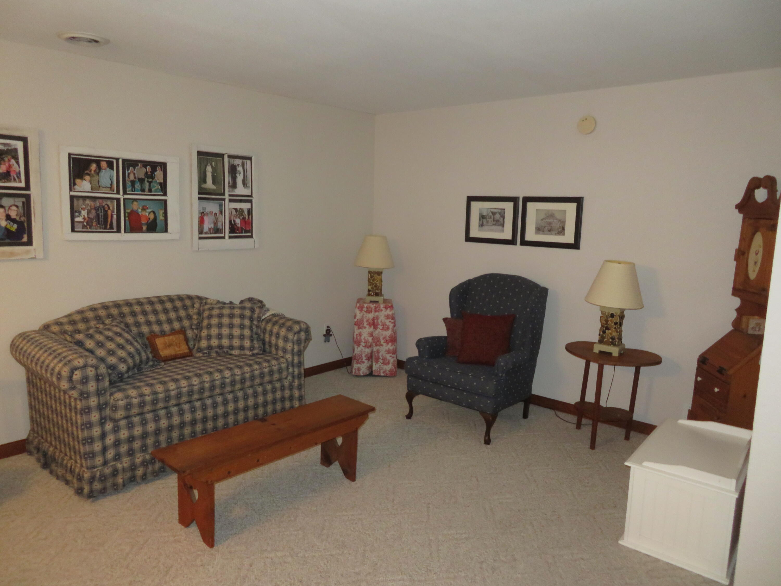 15513 Rutherford Boulevard Monroe, MI 48161 - Photo 41 of 54 IMG_0113