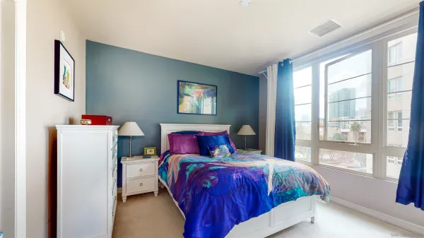 $3,497 | 1480 Broadway, Unit 2401, San Diego, CA 92101