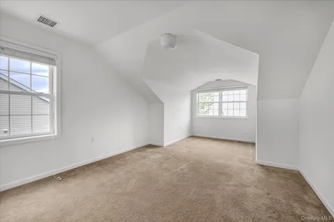 $1,189,000 | 214 Miro Place, Port Washington, NY 11050