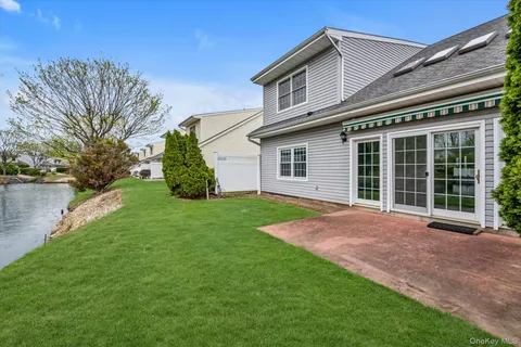 $1,189,000 | 214 Miro Place, Port Washington, NY 11050