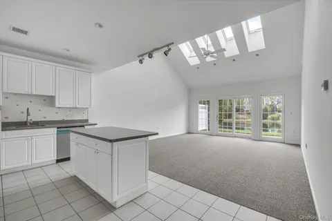 $1,189,000 | 214 Miro Place, Port Washington, NY 11050