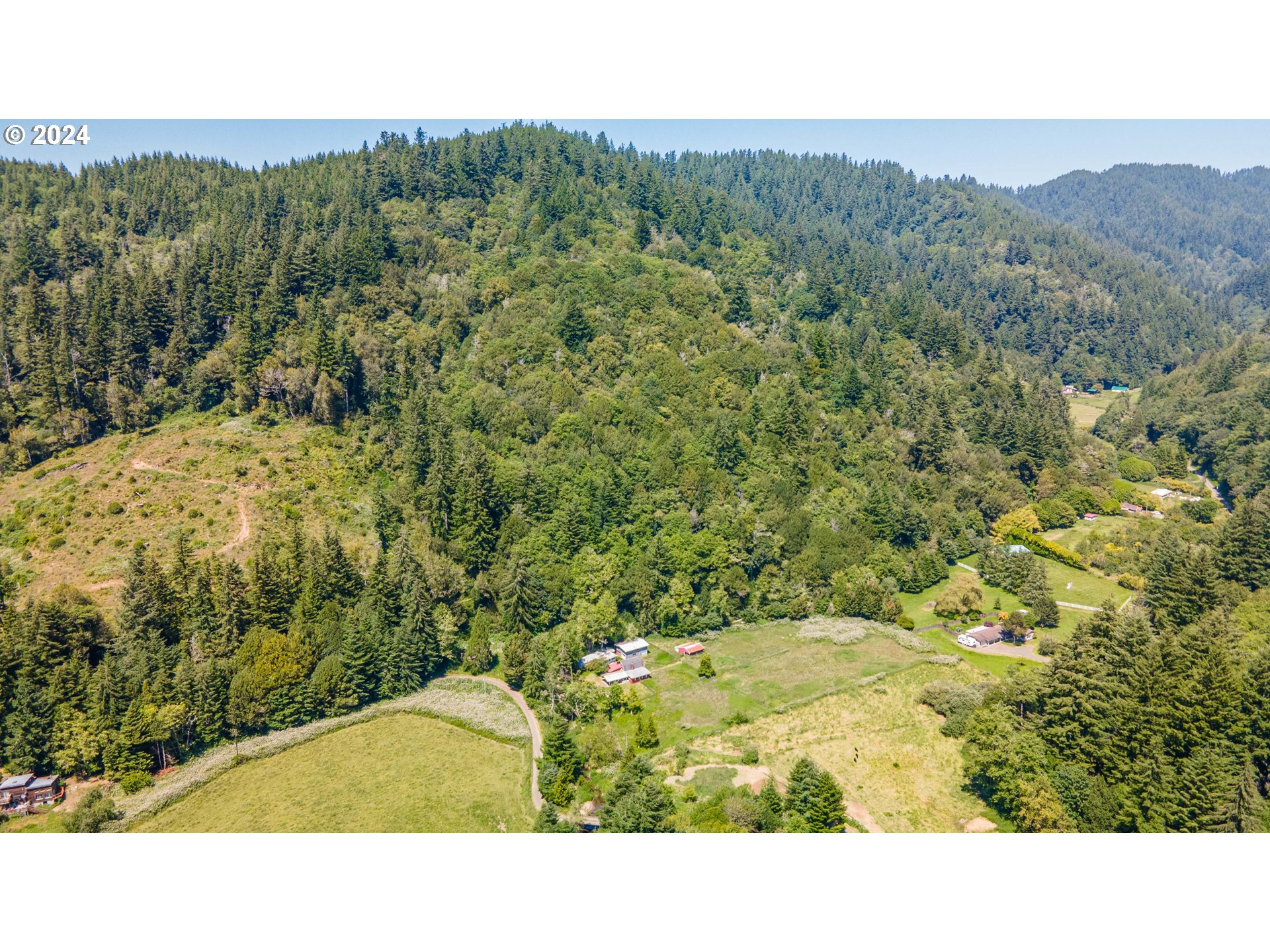 96515 Larson Lane North Bend, OR 97459 - Photo 44 of 48