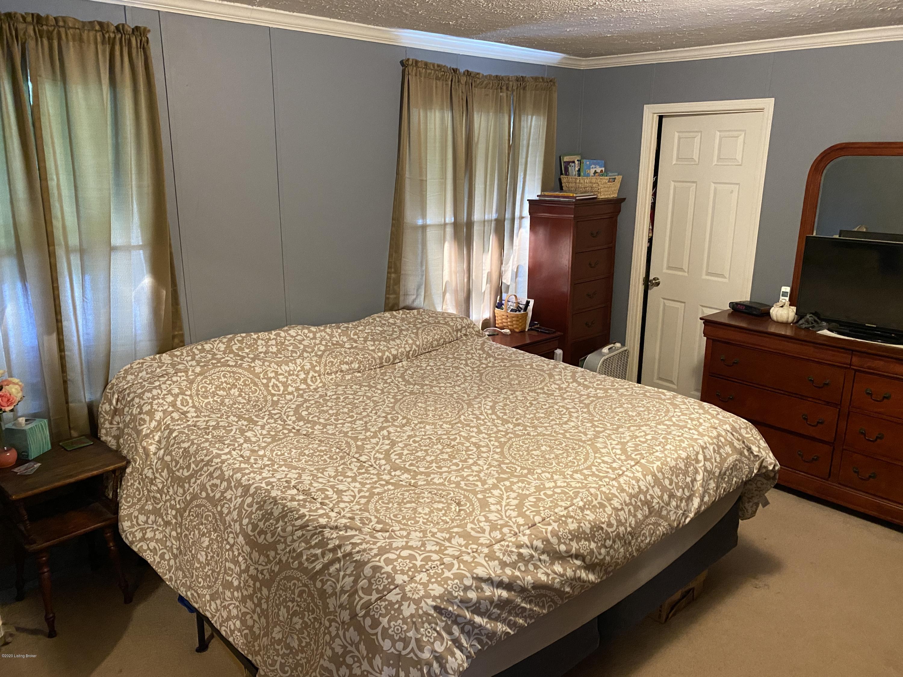 1672 East Prong Locust Road Milton, KY 40045 - Photo 25 of 27 D16B73C7-ADC9-4817-85B2-4A6ED8FD786A