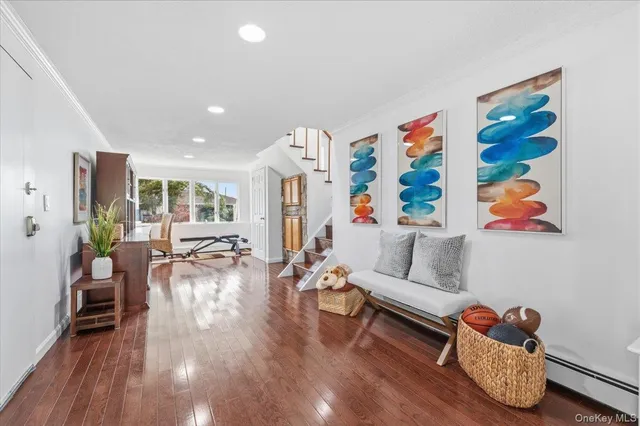 $1,598,888 | 59 Hazelwood Drive, Jericho, NY 11753