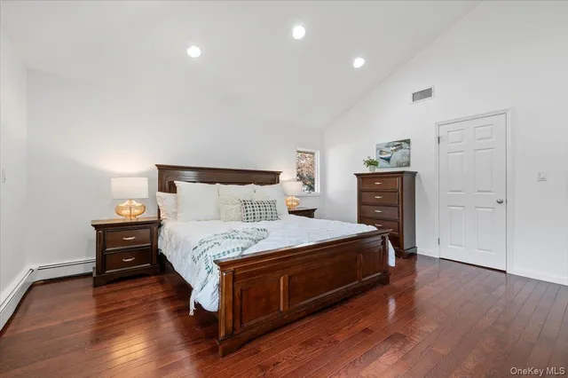 $1,598,888 | 59 Hazelwood Drive, Jericho, NY 11753