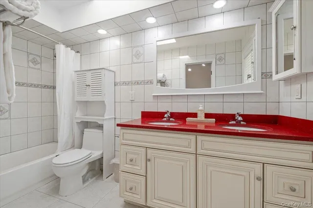 $1,598,888 | 59 Hazelwood Drive, Jericho, NY 11753