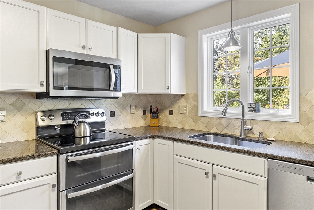 5 Towne Hill Road Haverhill, MA 01835 - Photo 15 of 42 Gallery Image 15