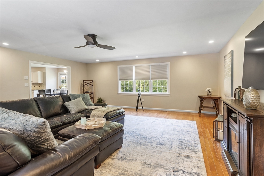 5 Towne Hill Road Haverhill, MA 01835 - Photo 19 of 42 Gallery Image 19