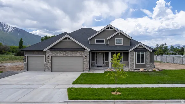 $779,900 | 1120 North Carriage Lane East, Unit 69, Spanish Fork, UT 84660