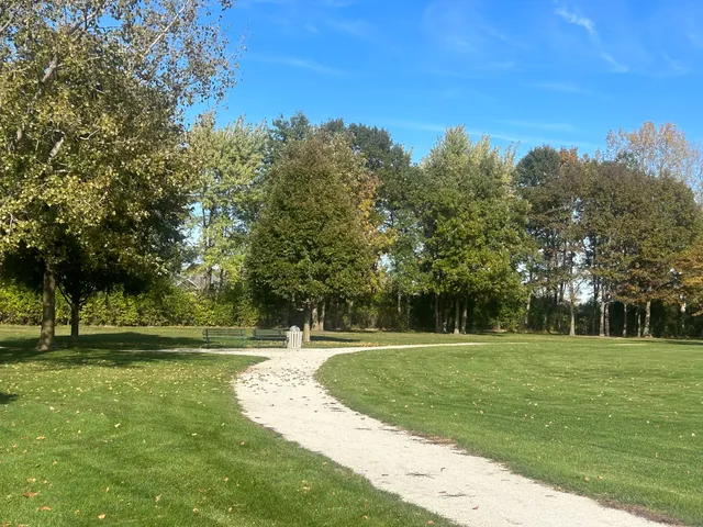 $515,000 | 39-w093 Shannon Square, Geneva, IL 60134